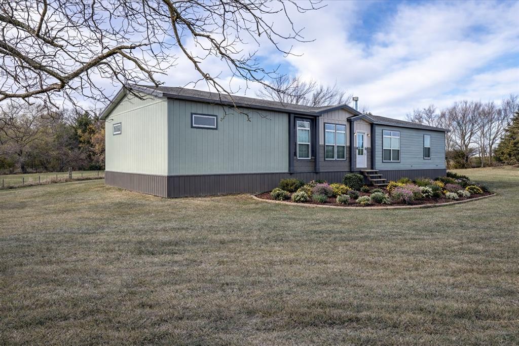 480 Cordell Road Sadler, TX 76264 - Photo 3 of 39