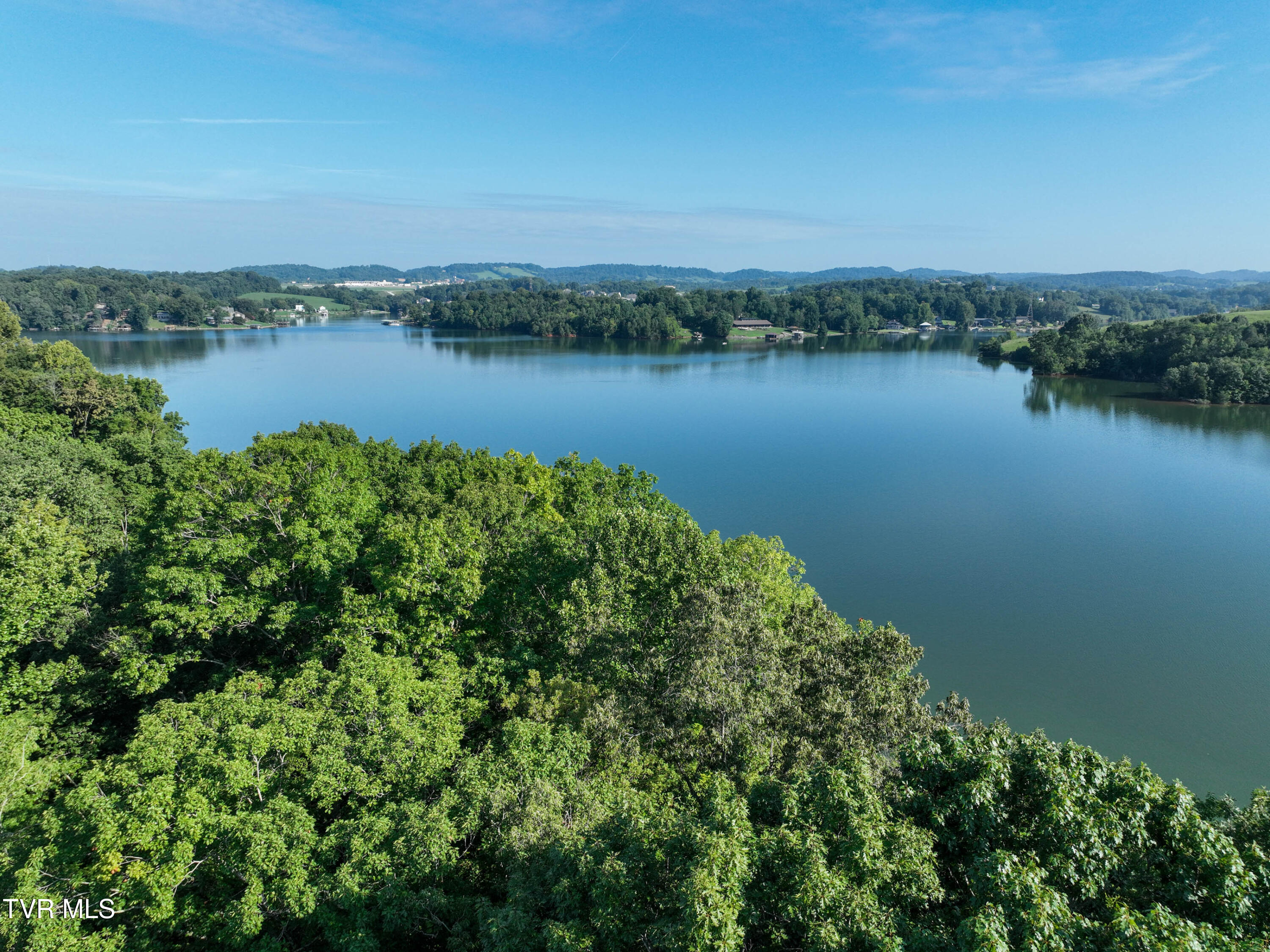 412 Haw Ridge East Piney Flats, TN 37686 - Photo 12 of 36 Lake Dr Drone VAUGHN-31