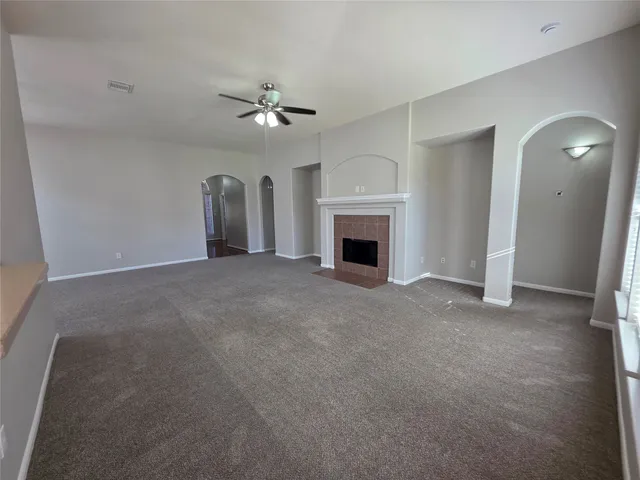 $2,595 | 6169 Mitchell Court, League City, TX 77573