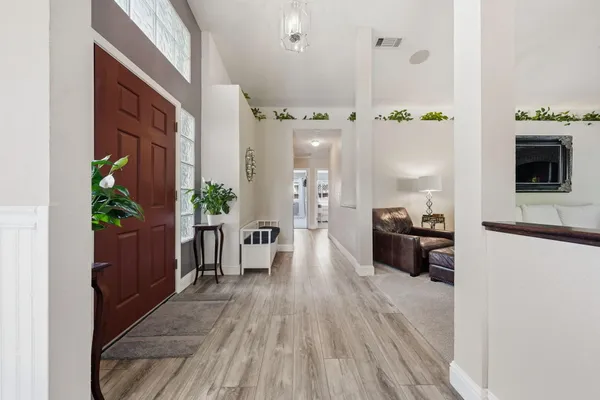 $459,000 | 536 Country Oak Drive, Redding, CA 96003