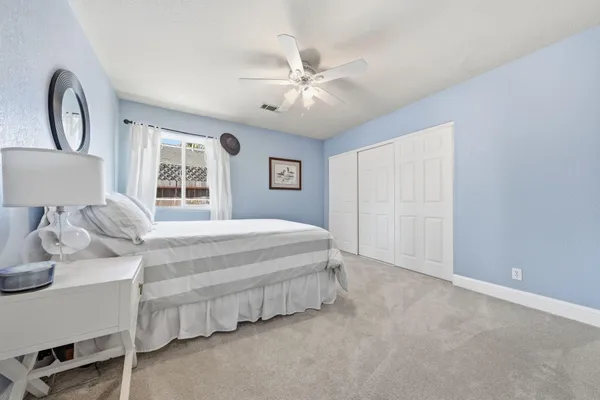 $459,000 | 536 Country Oak Drive, Redding, CA 96003