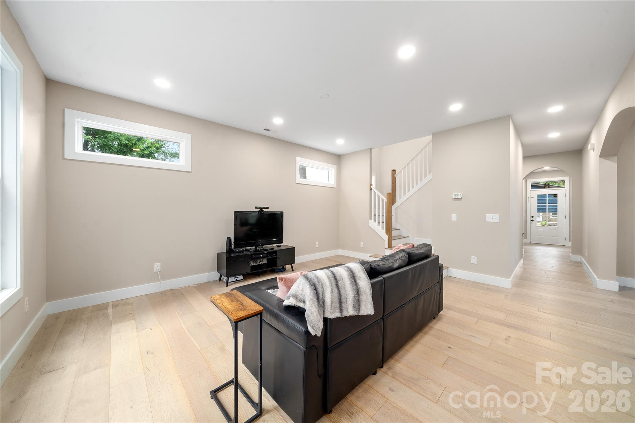 204 Maple Avenue Marion, NC 28752 - Photo 10 of 28