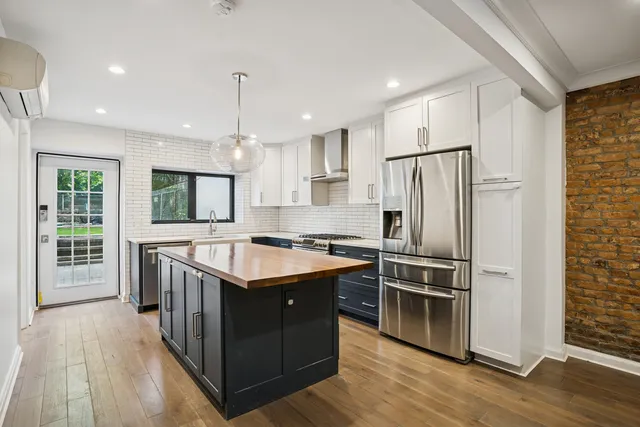 a picture of a room with a white wall