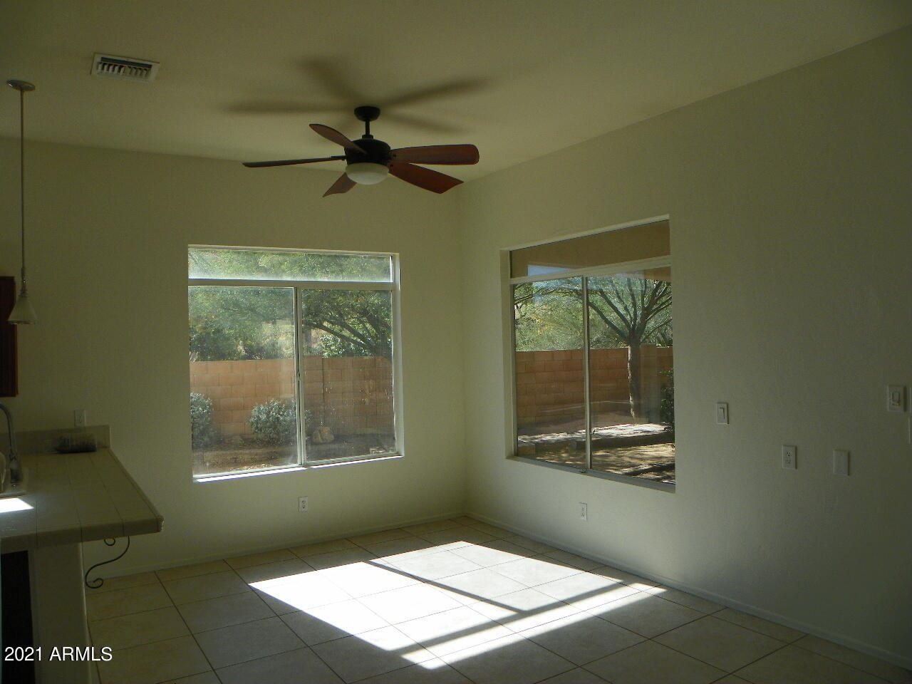 362 Del Lupo Court Rio Rico, AZ 85648 - Photo 8 of 15 101_7936
