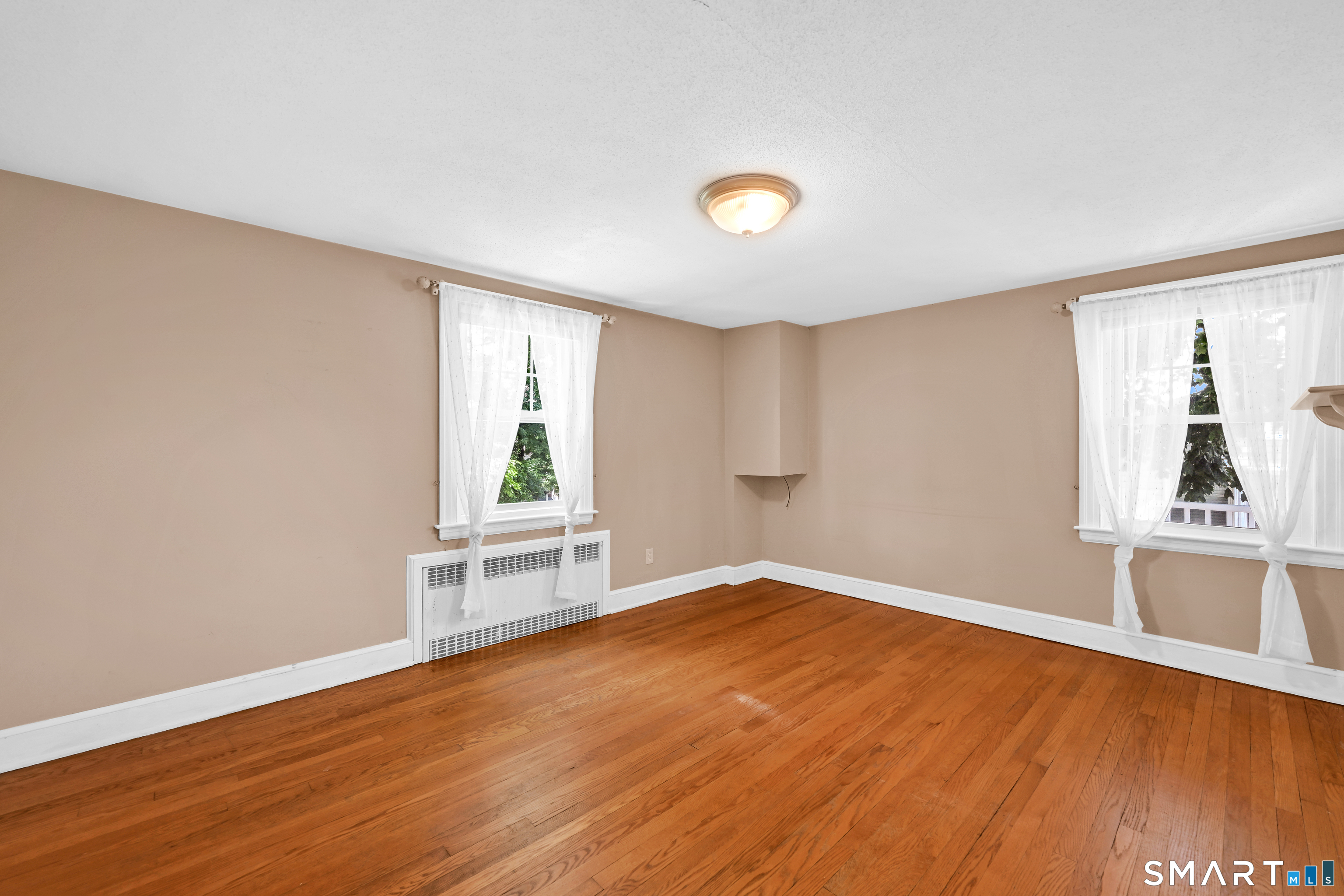 219 Clearfield Road Wethersfield, CT 06109 - Photo 30 of 37