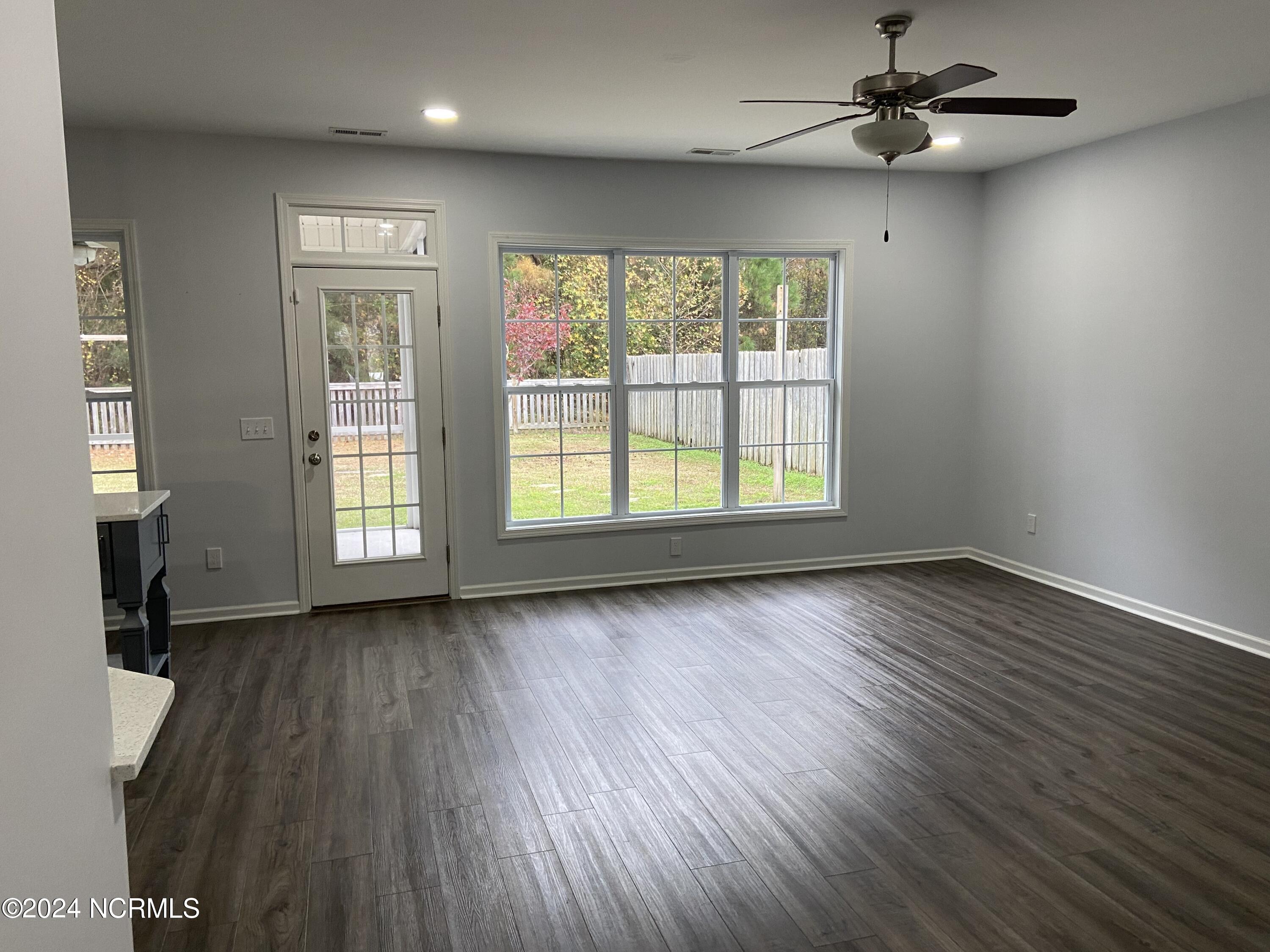 2056 Lapham Drive Leland, NC 28451 - Photo 5 of 37 IMG_0844