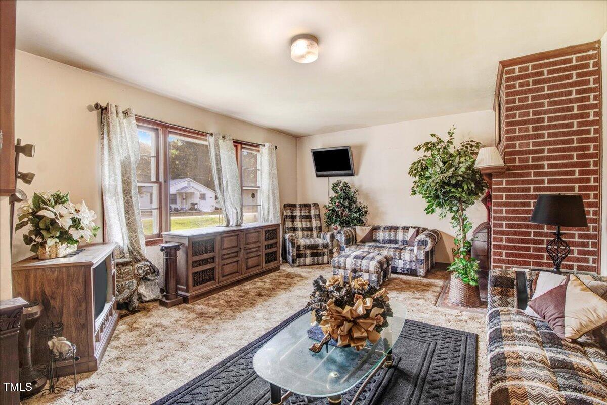 320 Dead End Road Enfield, NC 27823 - Photo 5 of 27 14-320 Dead End Rd-24