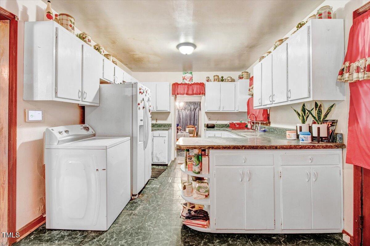 320 Dead End Road Enfield, NC 27823 - Photo 8 of 27 17-320 Dead End Rd-27