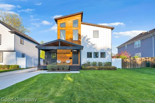 $1,025,000 | 3813 Linwood Avenue, Royal Oak, MI 48073