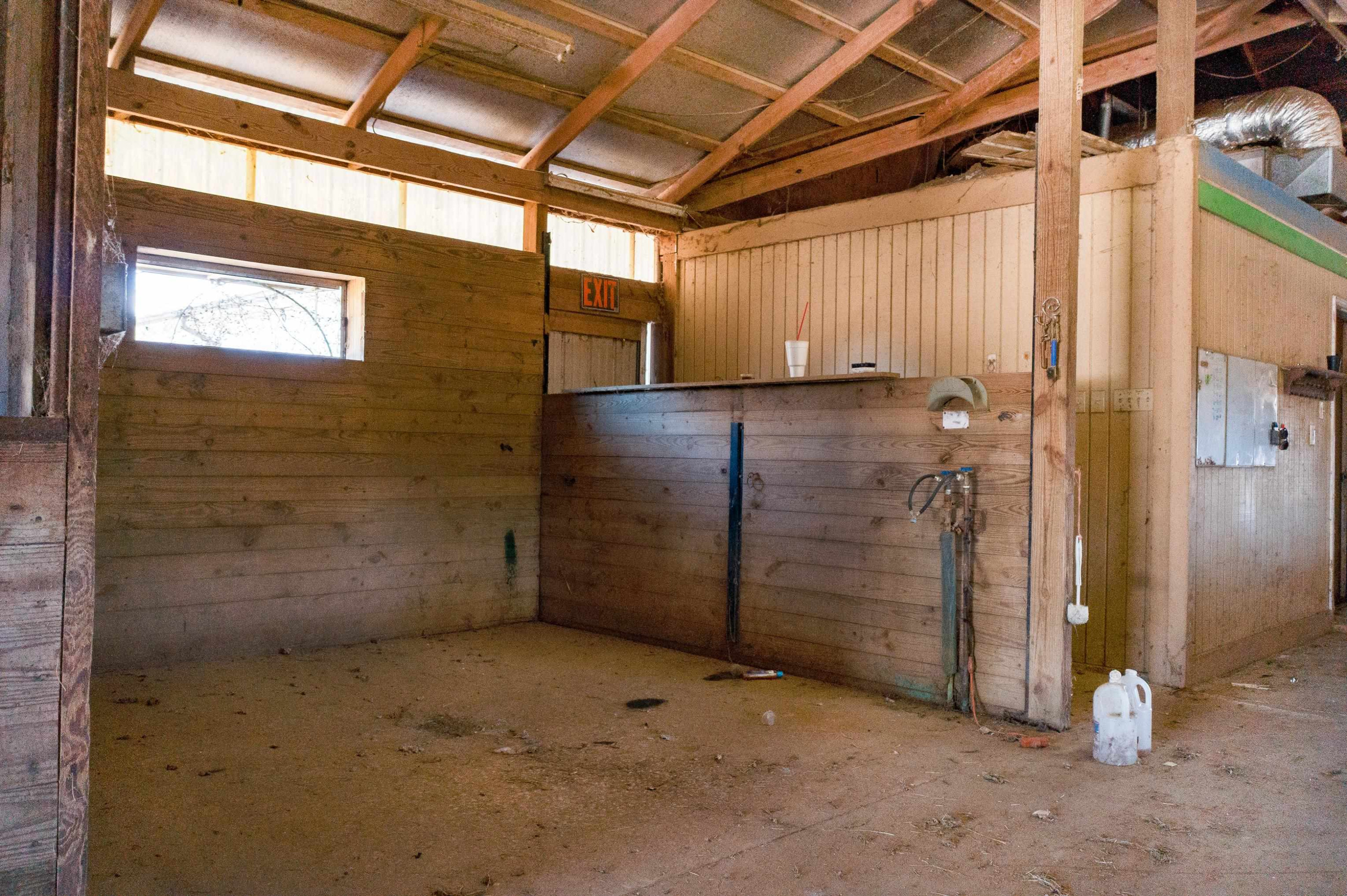 385 Raines Springs Road Jackson, TN 38301 - Photo 3 of 9 a view of a room with an empty space