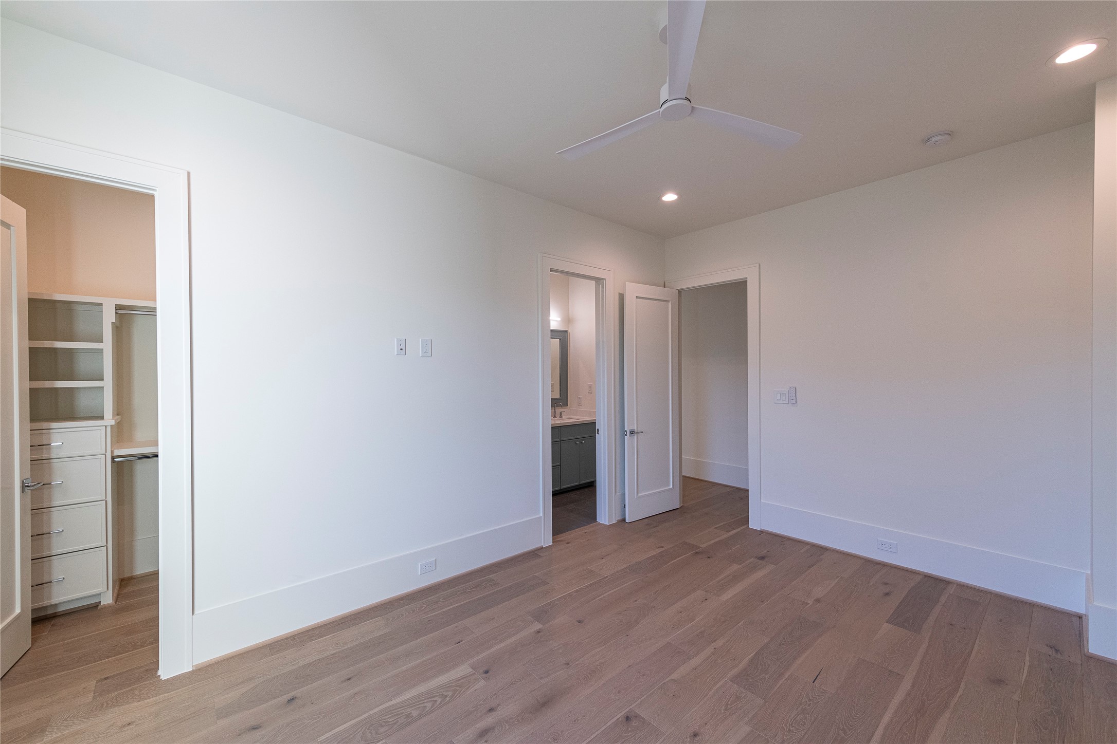 1407 Martin Street Houston, TX 77018 - Photo 29 of 33