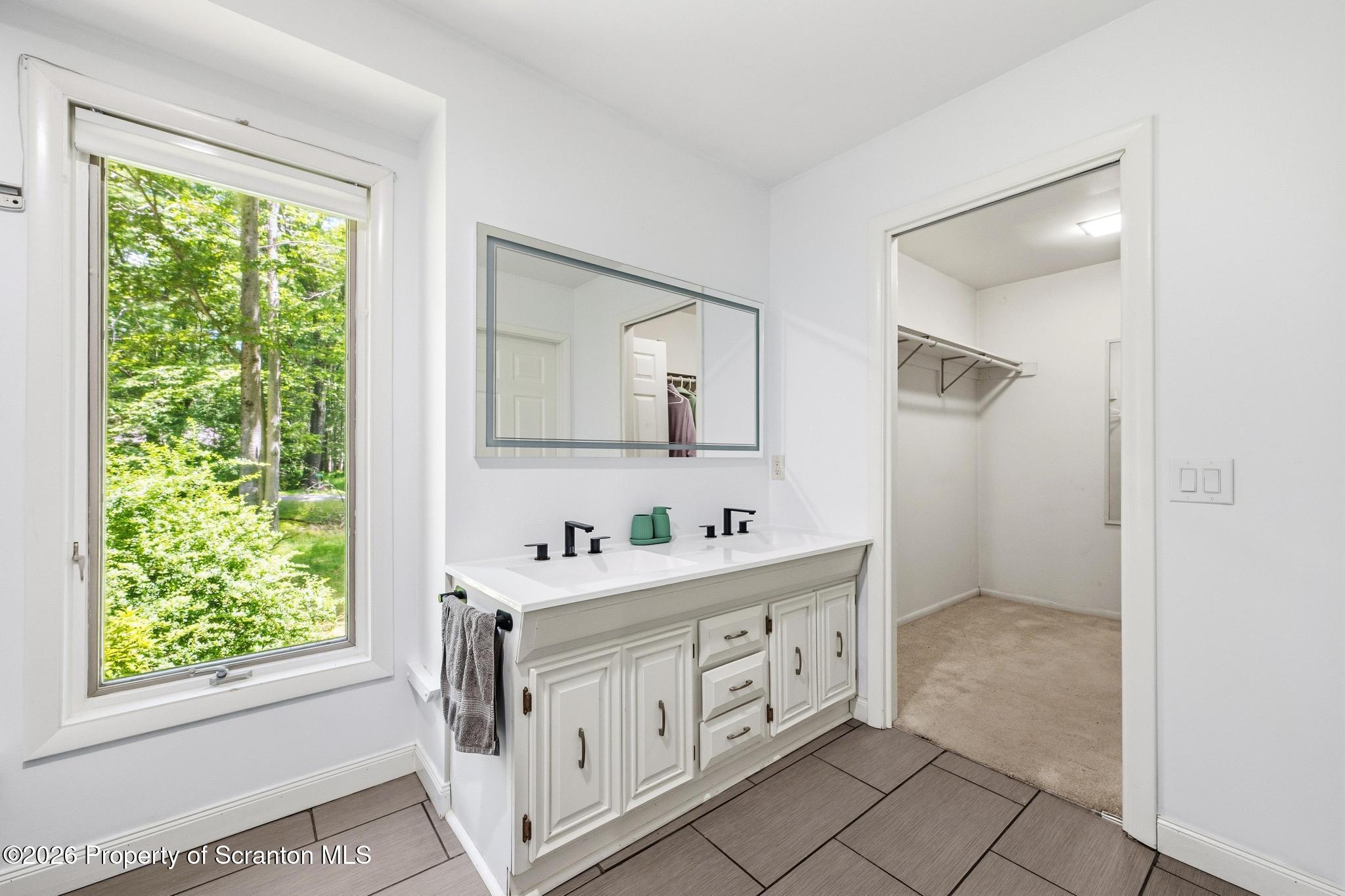 3217 Beech Ridge Drive Pocono Summit, PA 18346 - Photo 29 of 59 DSC_3931-2