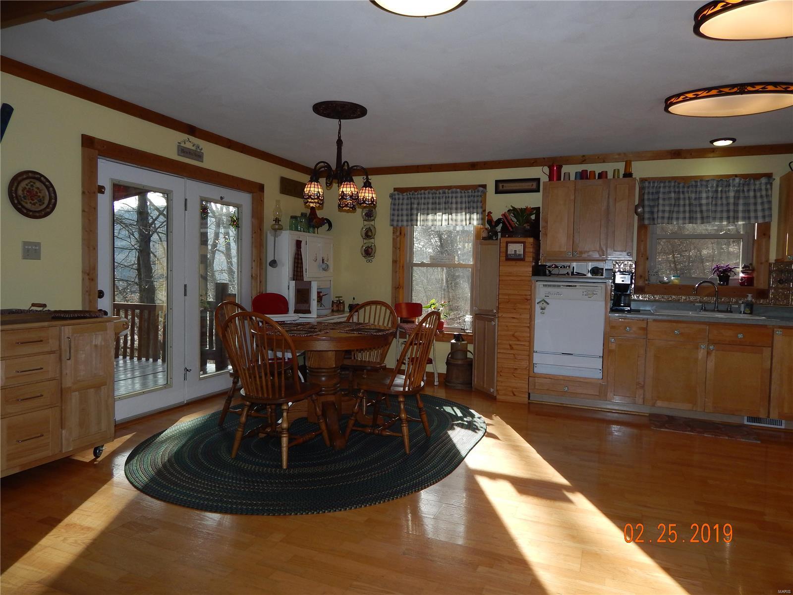 3563 Maeystown Road Fults, IL 62244 - Photo 13 of 76