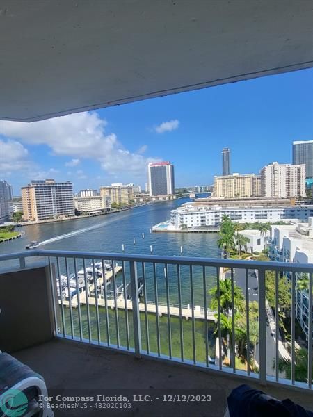 1965 South Ocean Dr Unit 9Q  