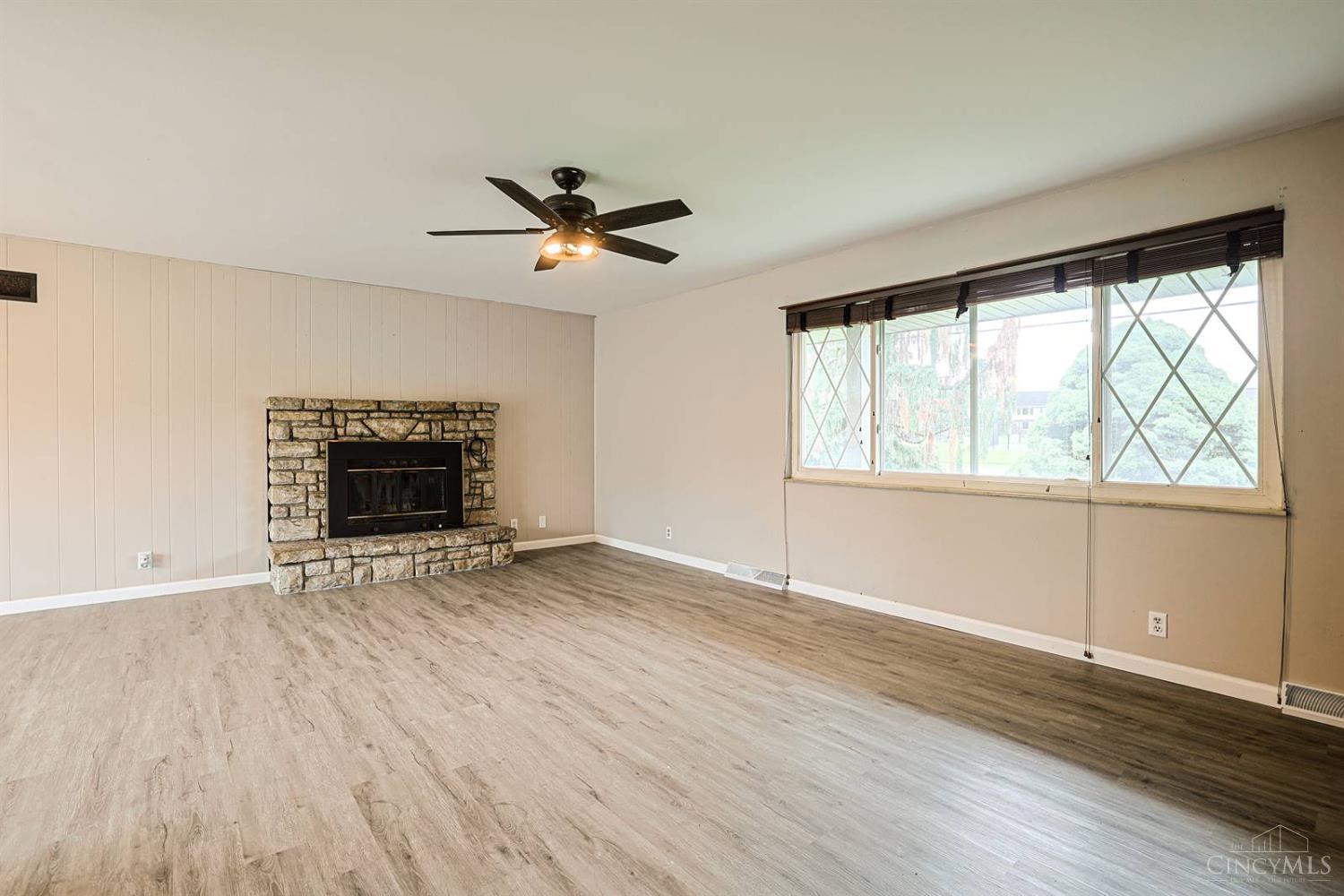 8103 Faller Road Maineville, OH 45039 - Photo 6 of 42