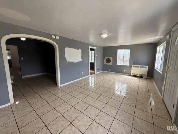 $234,900 | Undisclosed Address, Taft, CA 93268