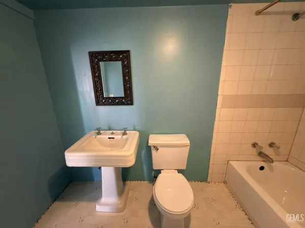 $234,900 | Undisclosed Address, Taft, CA 93268