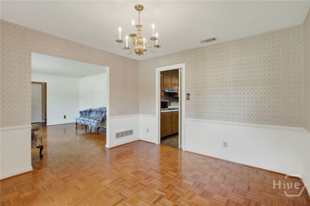 1606 Fox Hall Road Savannah, GA 31406 - Photo 6 of 36 Gallery Image 6