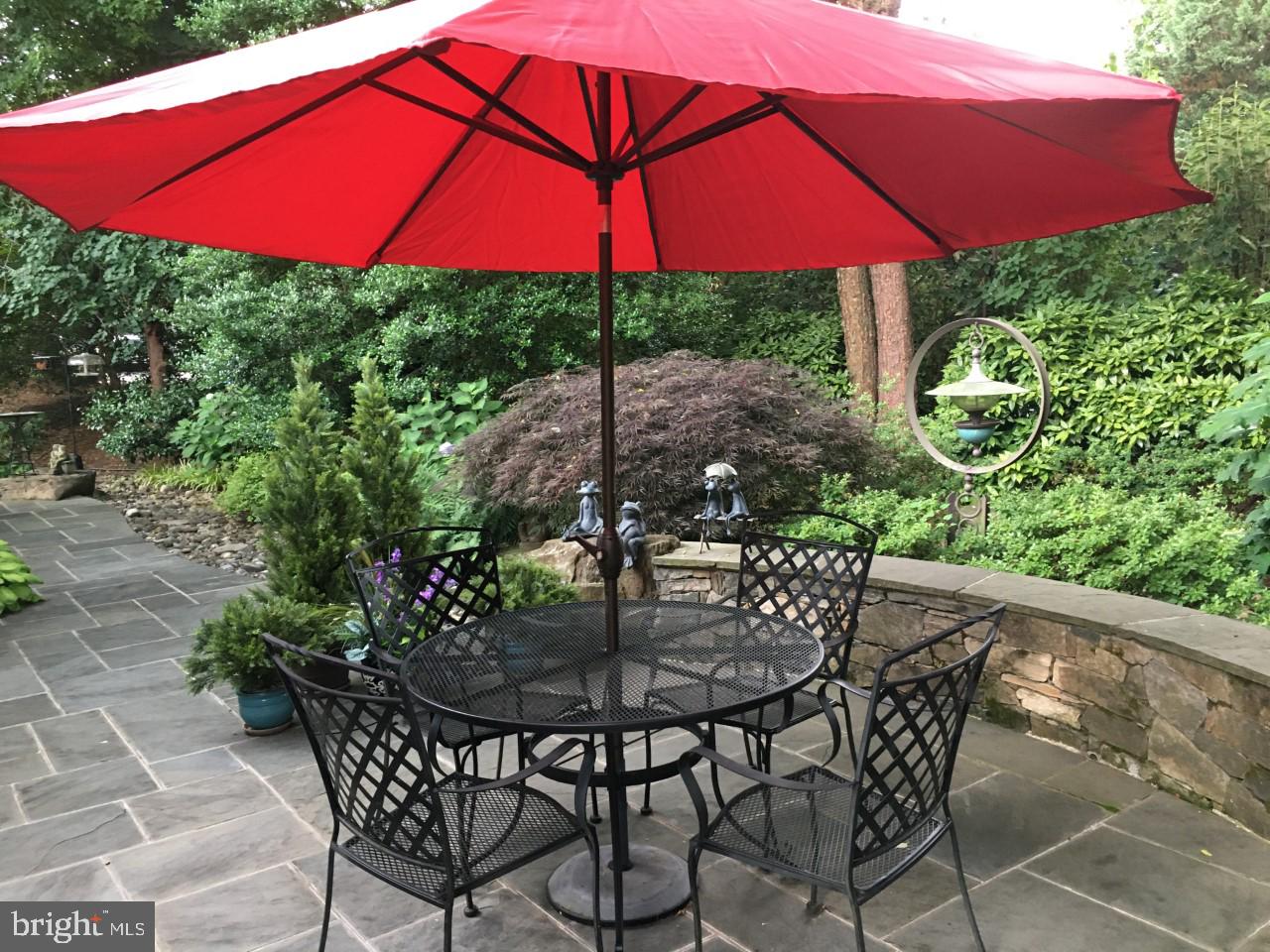 1423 Belcastle Court Reston, VA 20194 - Photo 48 of 49 Gallery Image 48