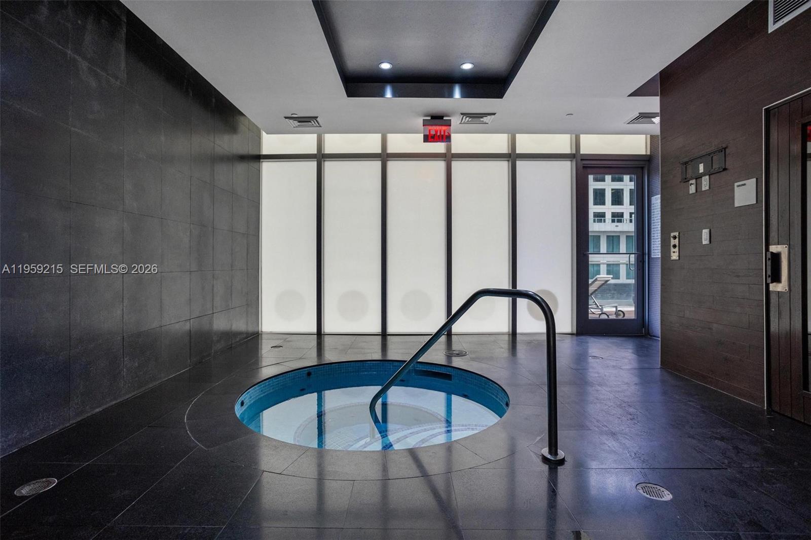 500 Brickell Avenue, Unit 1903 Miami, FL 33131 - Photo 17 of 18