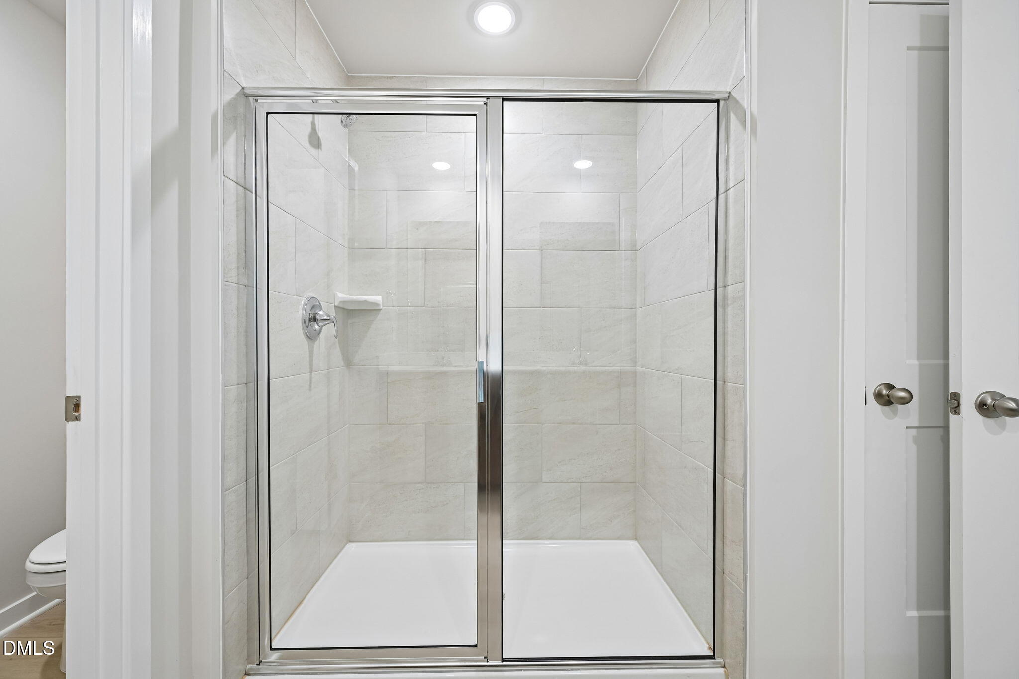 2147 Topsail Road Durham, NC 27703 - Photo 38 of 56 38-web-or-mls-Raleigh - Avalon Place - 2