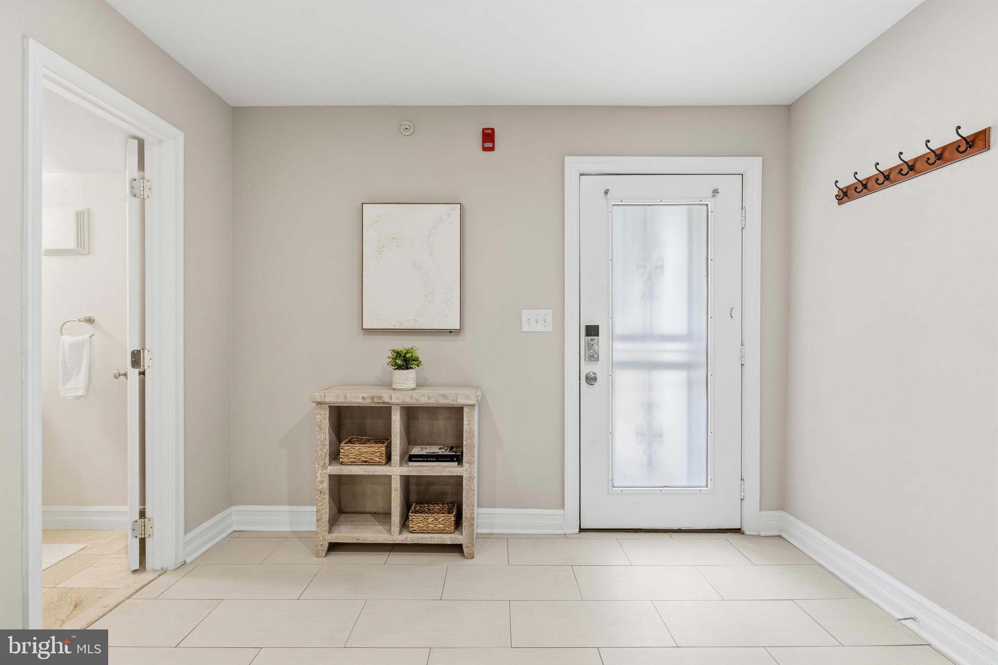 1321 Euclid Street Northwest, Unit T1 Washington, DC 20009 - Photo 5 of 24