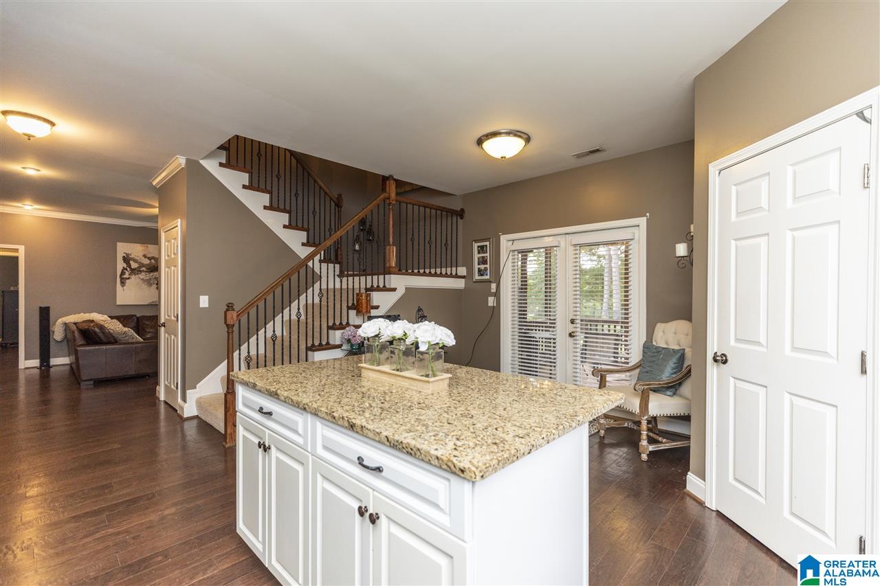 5828 Waterstone Point Birmingham, AL 35244 - Photo 9 of 31