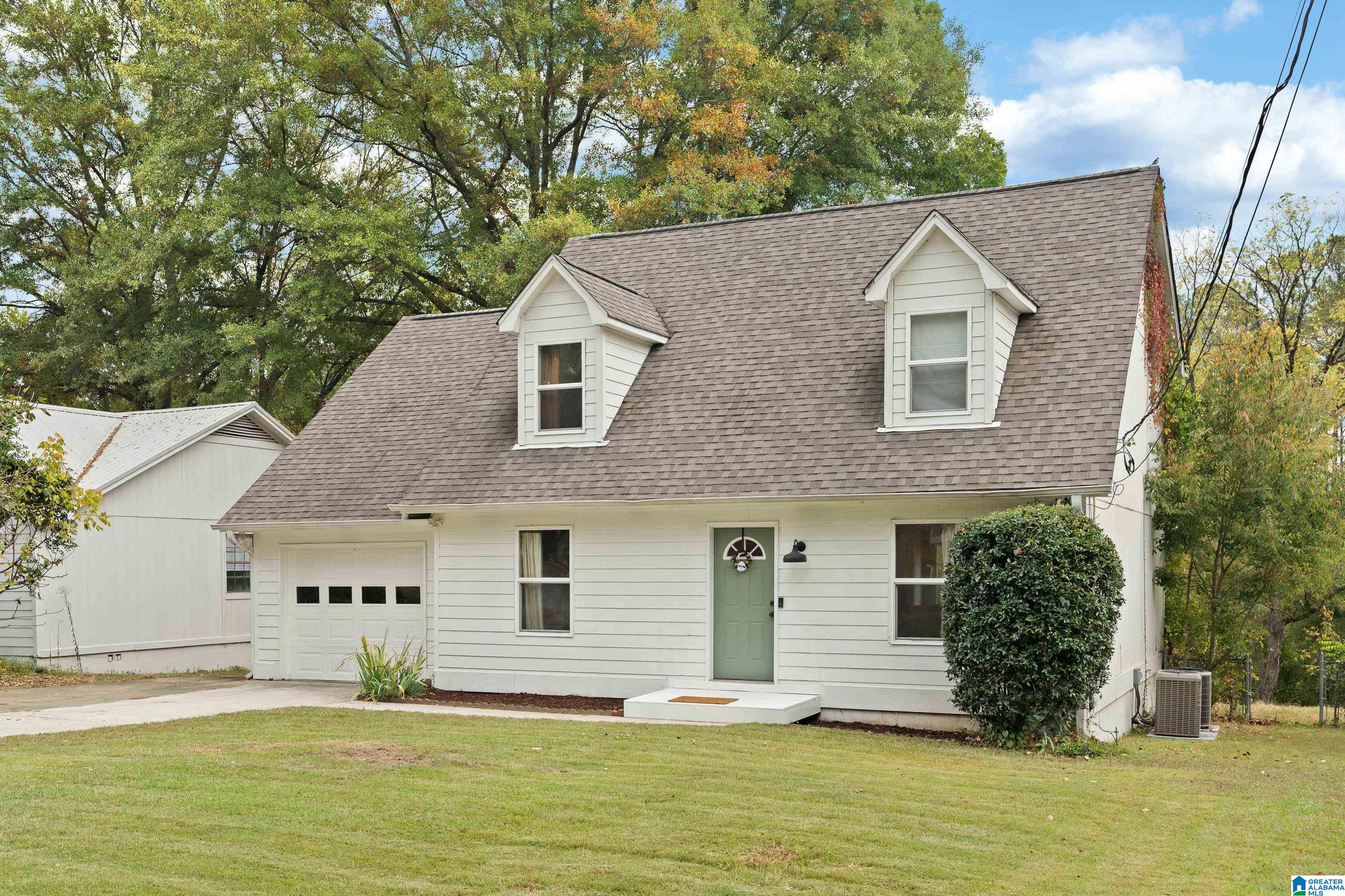 307 7th Street Northwest Alabaster, AL 35007 - Photo 1 of 44