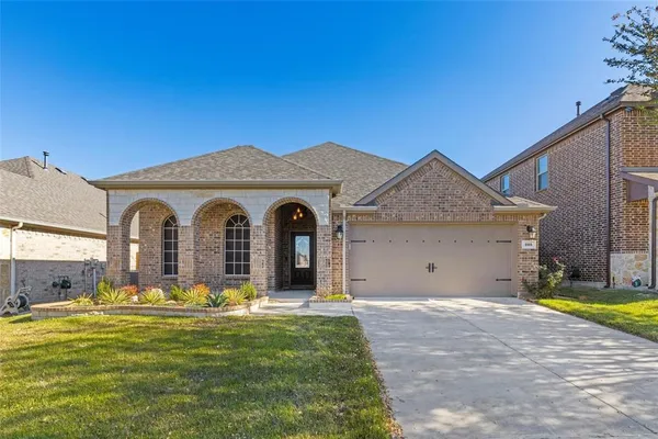 $2,695 | 205 Whitman Drive, McKinney, TX 75072