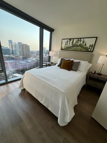 $2,700 | 350 North Canal Street, Unit 1610, Chicago, IL 60606