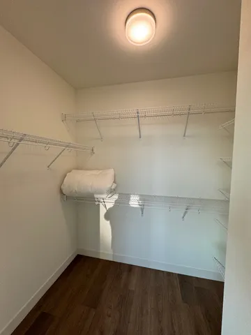 $2,700 | 350 North Canal Street, Unit 1610, Chicago, IL 60606