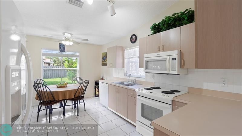 Coral Bay Margate, FL 33063 - Photo 22 of 31