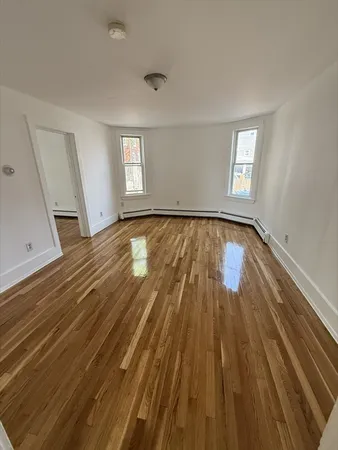 $1,600 | 254 Washington Street, Unit 1F, Haverhill, MA 01832
