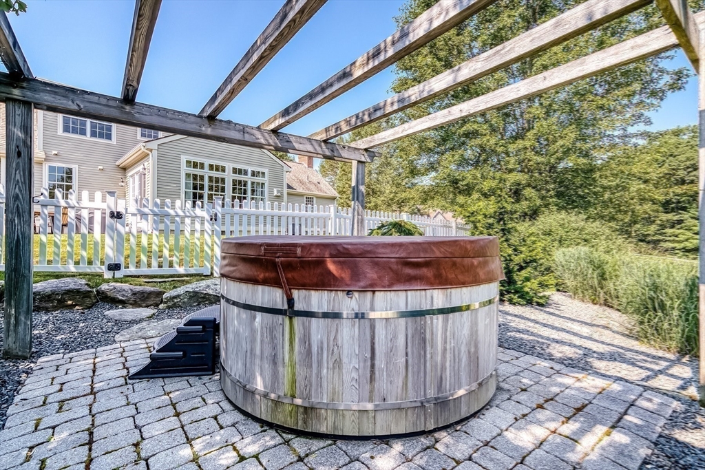 35 Marble Road Spencer, MA 01562 - Photo 33 of 41 Gallery Image 33