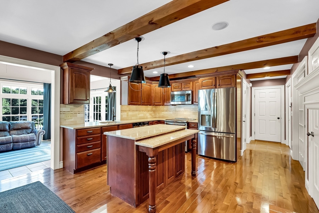 35 Marble Road Spencer, MA 01562 - Photo 8 of 41 Gallery Image 8