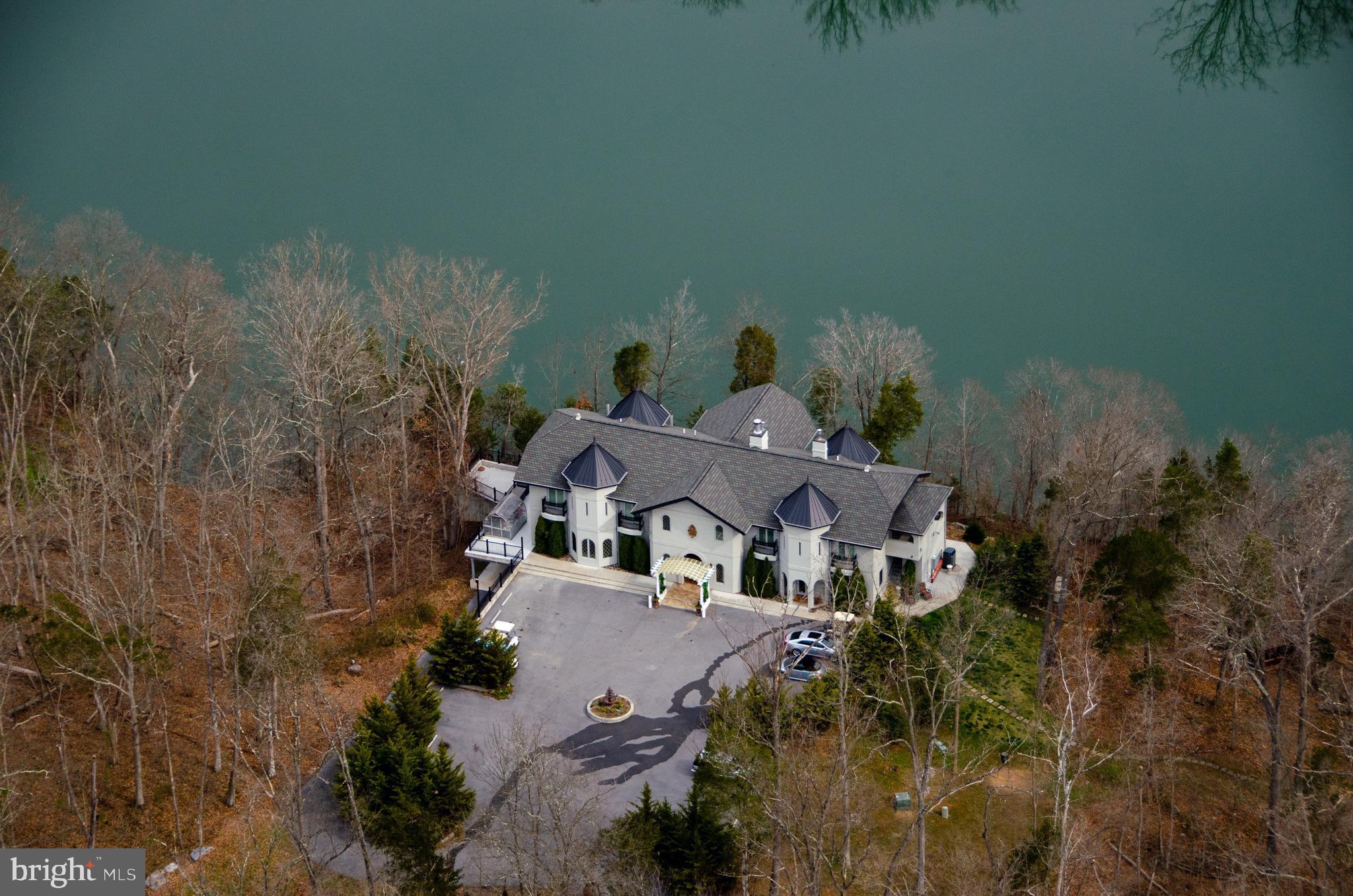 200 Meander Way Shepherdstown, WV 25443 - Photo 103 of 104 You can have it all