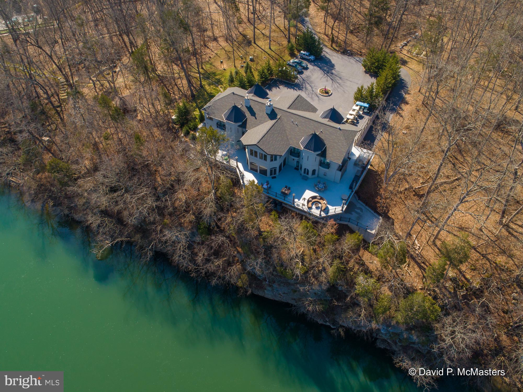 200 Meander Way Shepherdstown, WV 25443 - Photo 3 of 104 Style of a 15th Century Tuscan Costello