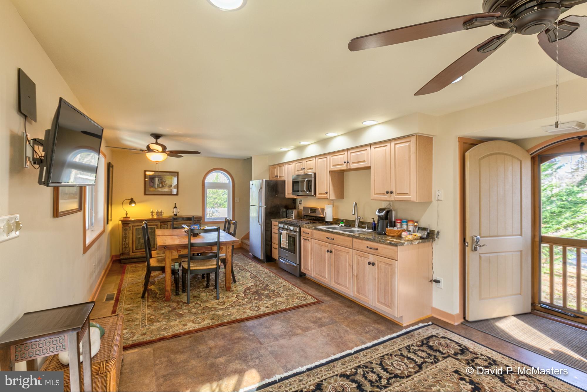 200 Meander Way Shepherdstown, WV 25443 - Photo 70 of 104 Guest House Fully furnished