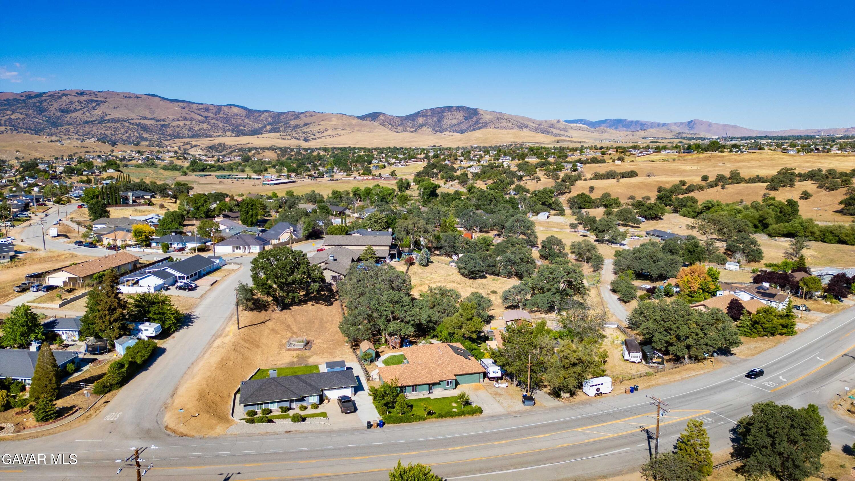 21904 Mariposa Road Tehachapi, CA 93561 - Photo 43 of 43 21904 Mariposa Rd Tehachapi-43