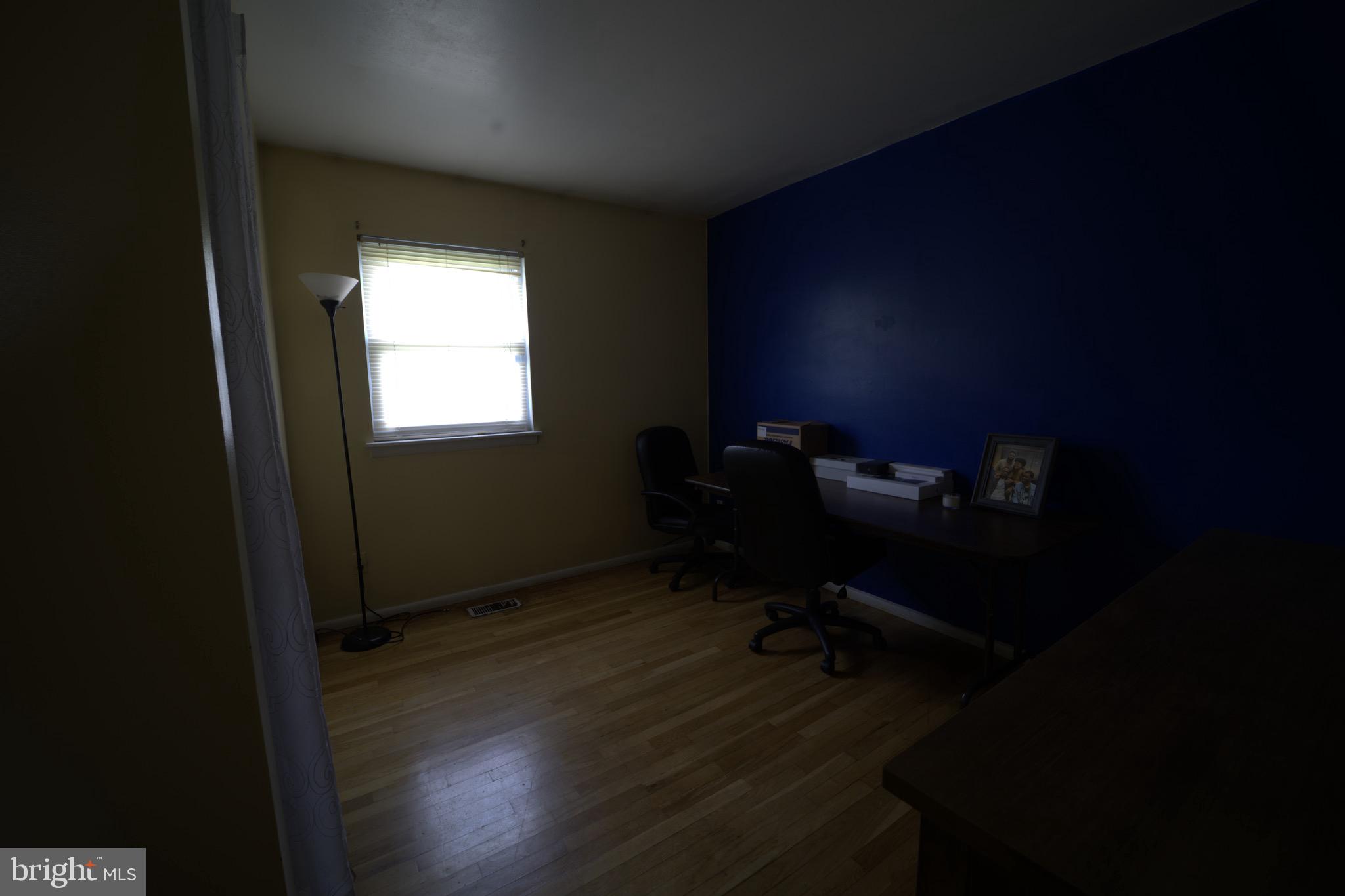 327 Holly Manor Road Catonsville, MD 21228 - Photo 8 of 26 Gallery Image 8
