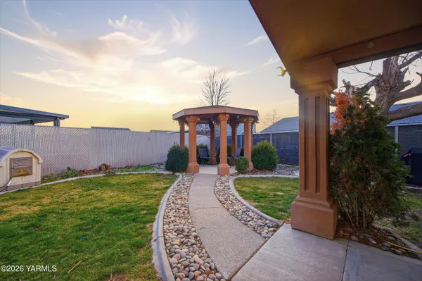 $430,000 | 5008 Polo Lane, Pasco, WA 99301