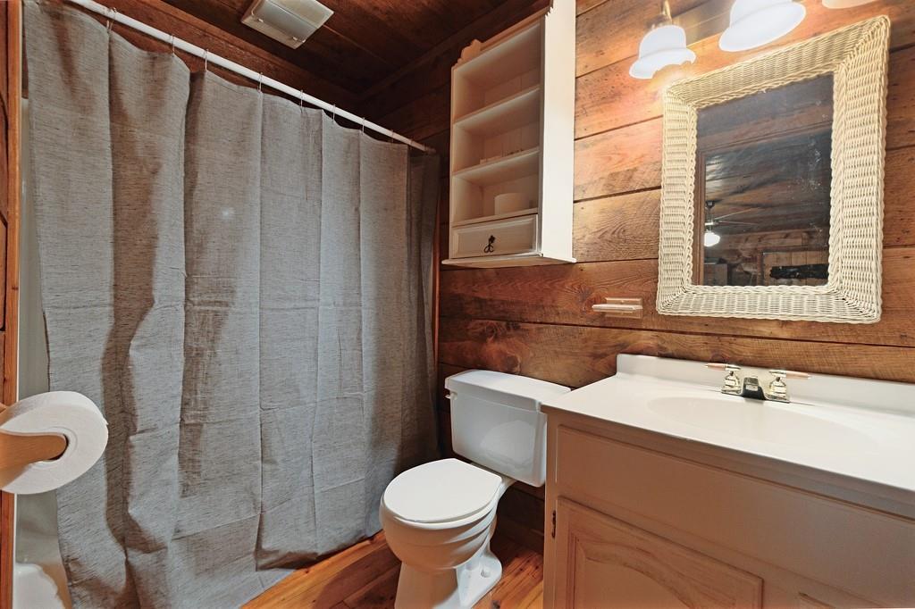 2320 Hardman Road Clarkesville, GA 30523 - Photo 37 of 53 a bathroom with a sink toilet and shower