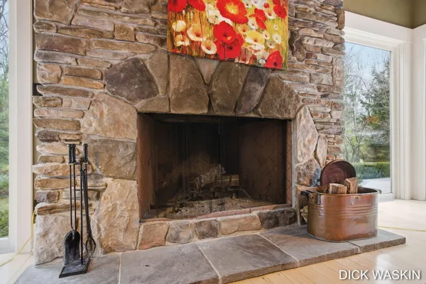 $919,000 | 6515 Clearbrook Drive, Saugatuck, MI 49453