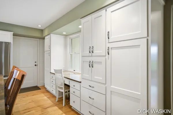 $919,000 | 6515 Clearbrook Drive, Saugatuck, MI 49453