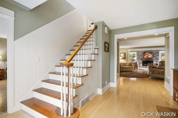 $919,000 | 6515 Clearbrook Drive, Saugatuck, MI 49453