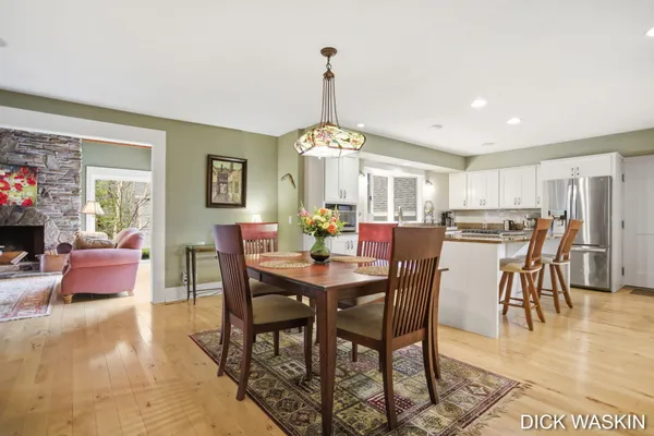 $919,000 | 6515 Clearbrook Drive, Saugatuck, MI 49453