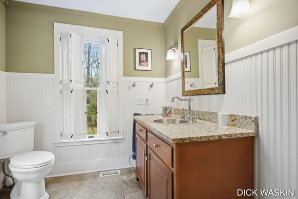 $919,000 | 6515 Clearbrook Drive, Saugatuck, MI 49453