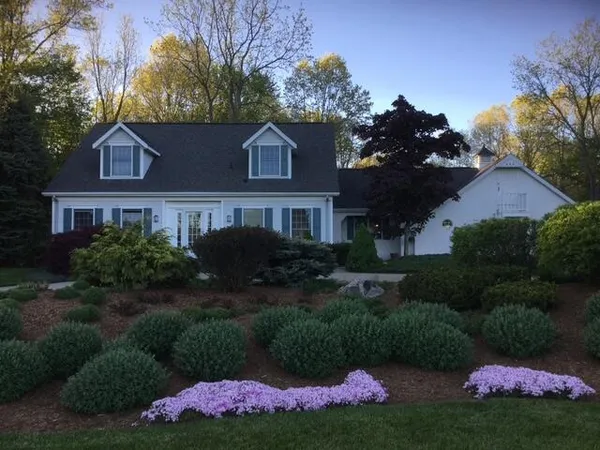 $919,000 | 6515 Clearbrook Drive, Saugatuck, MI 49453