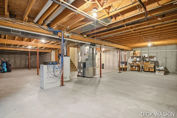 $919,000 | 6515 Clearbrook Drive, Saugatuck, MI 49453