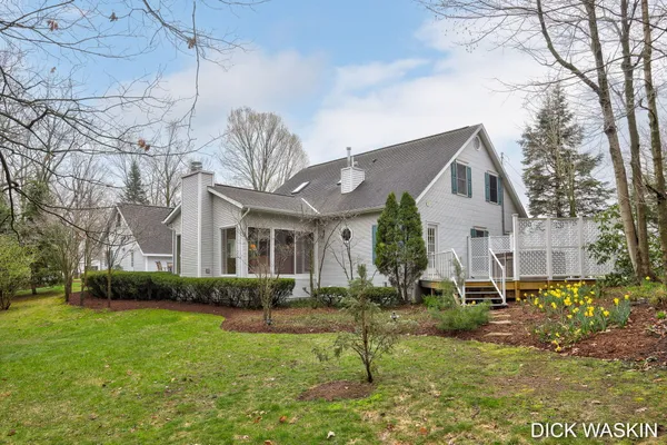 $919,000 | 6515 Clearbrook Drive, Saugatuck, MI 49453